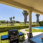 Lujo Olivanova Golf Met Vila Oliva